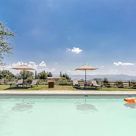 Chateau La Siroque Montecatini Val di Cecina
