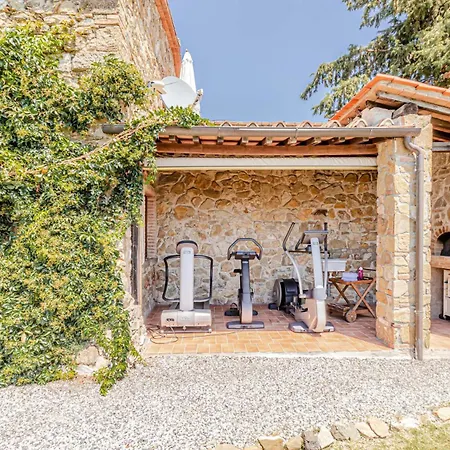 Chateau La Siroque Montecatini Val di Cecina