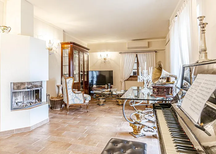 Chateau La Siroque Montecatini Val di Cecina