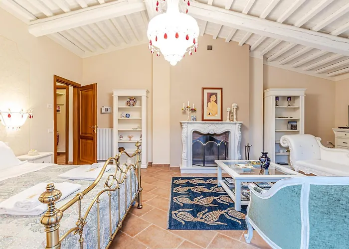 Chateau La Siroque Montecatini Val di Cecina